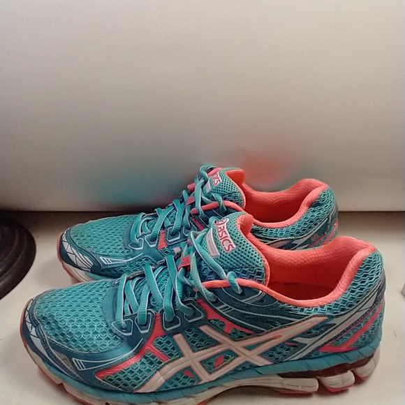 Asics GT 2000 2 Running Shoes Women's sz 9 - Picture 3 of 14
